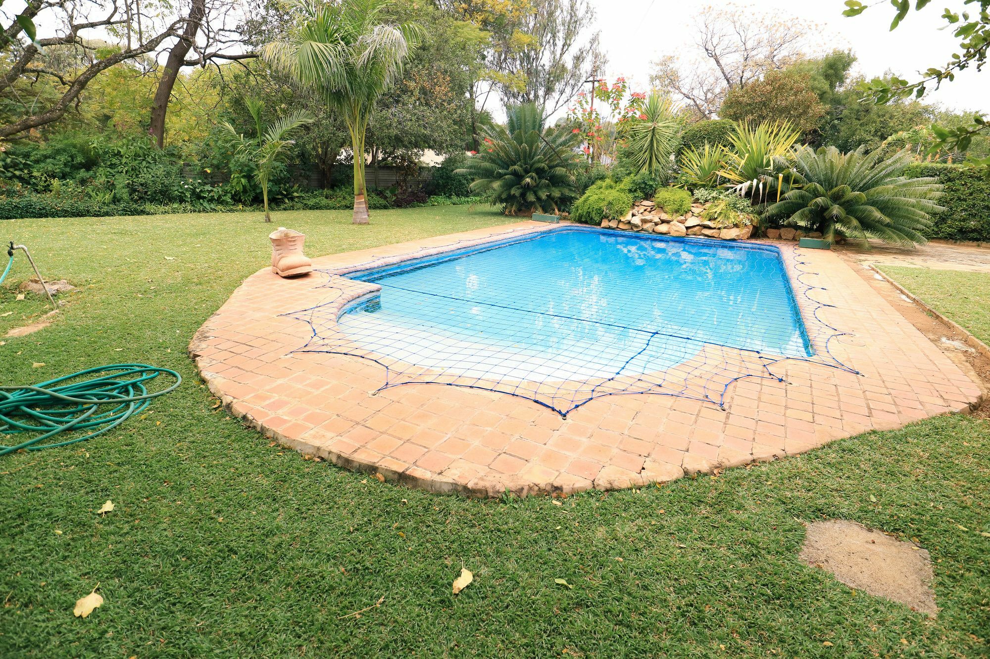 Hillside Manor Hotel Bulawayo Exterior photo